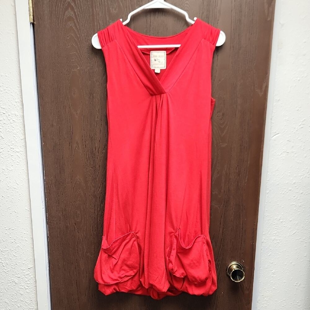 🚨2/$25 or 5/$50🚨Pink Rose Vibrant Red Apparel